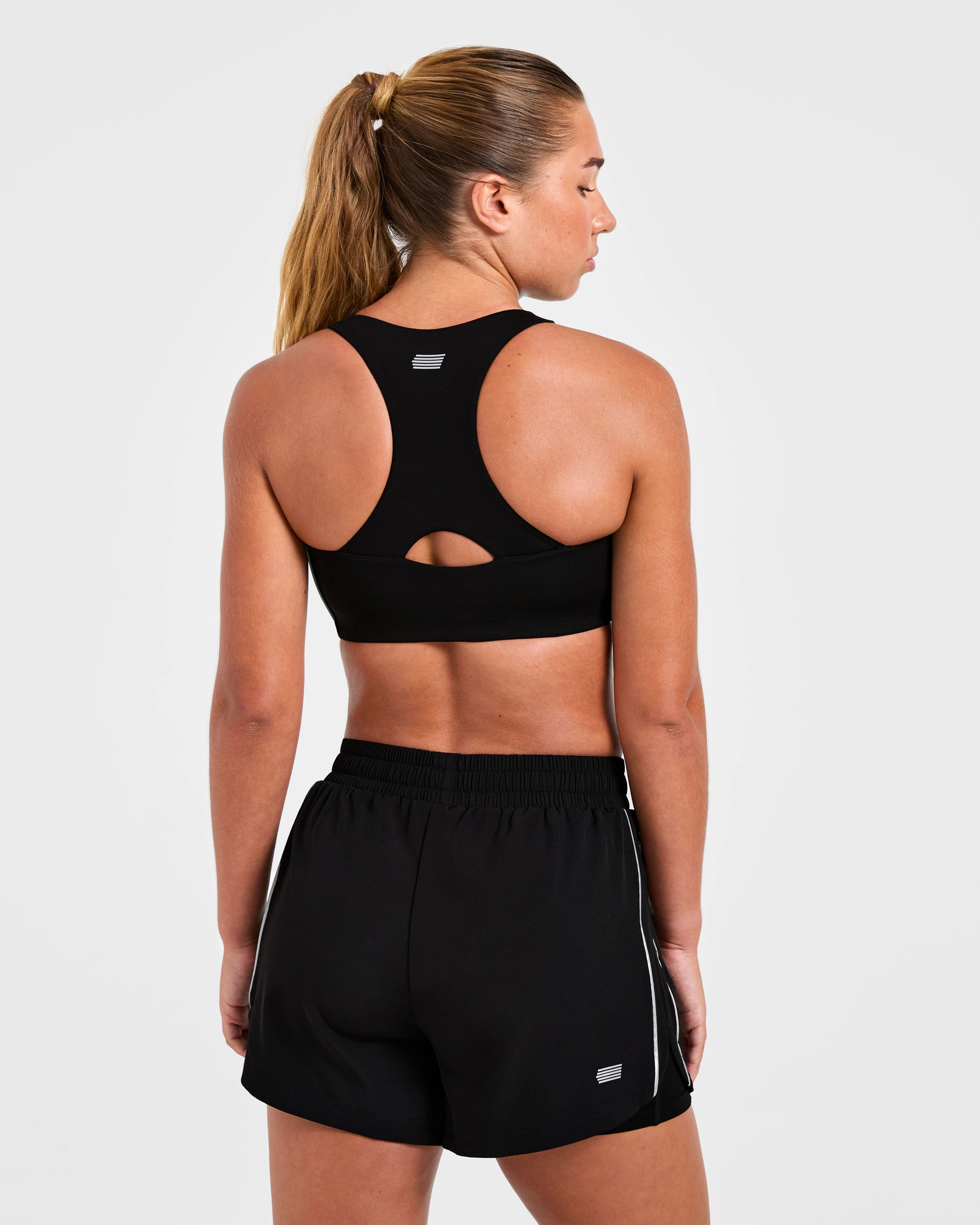 Run Sports Bra - Black - Image 2