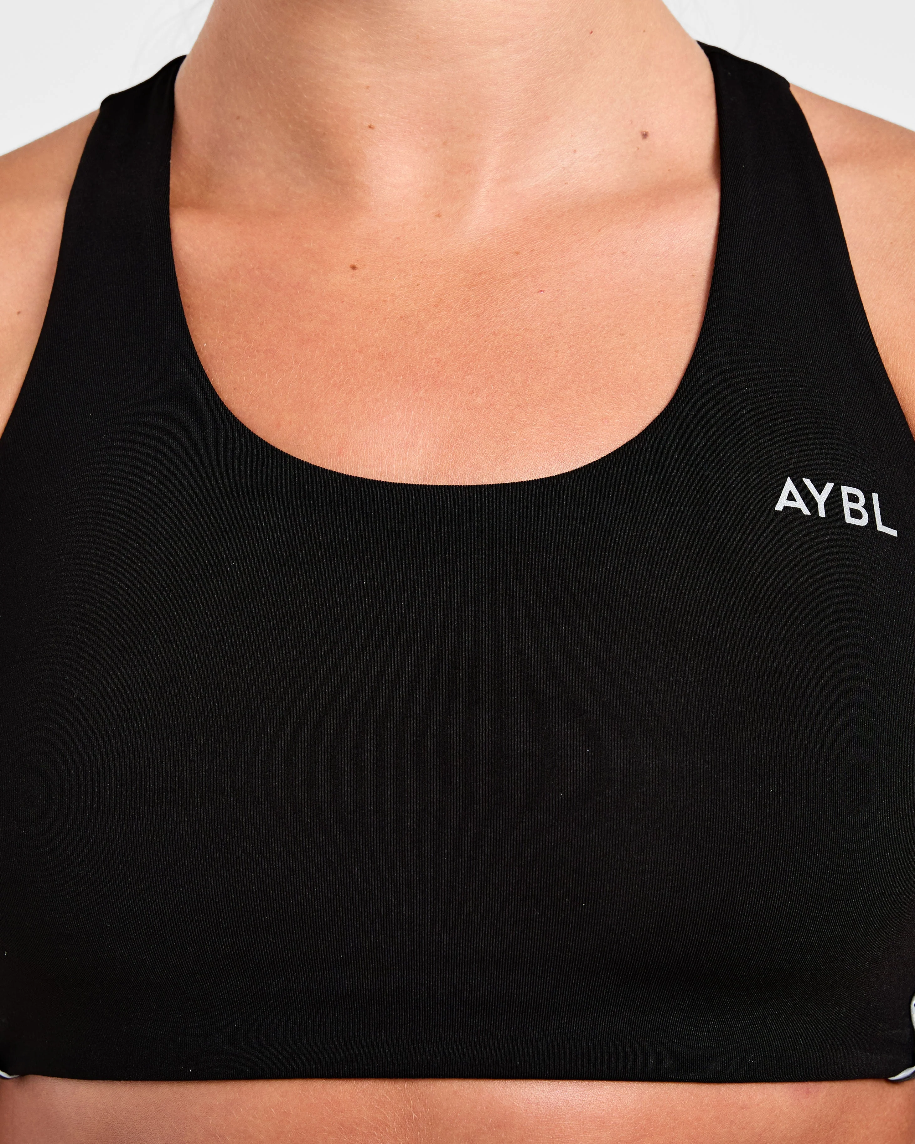 Run Sports Bra - Black - Image 6