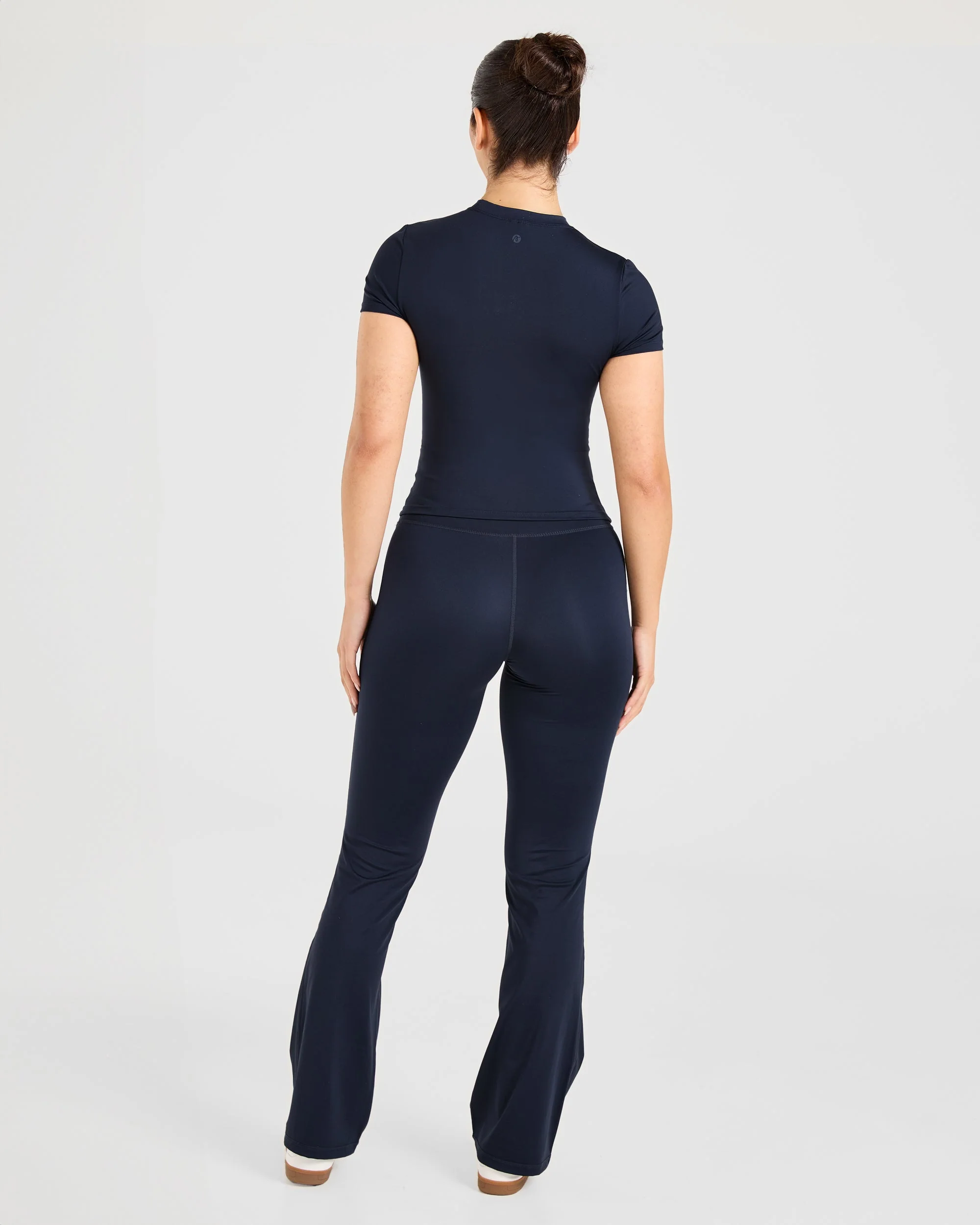 Sculpt Flared Leggings - Deep Navy - Image 4