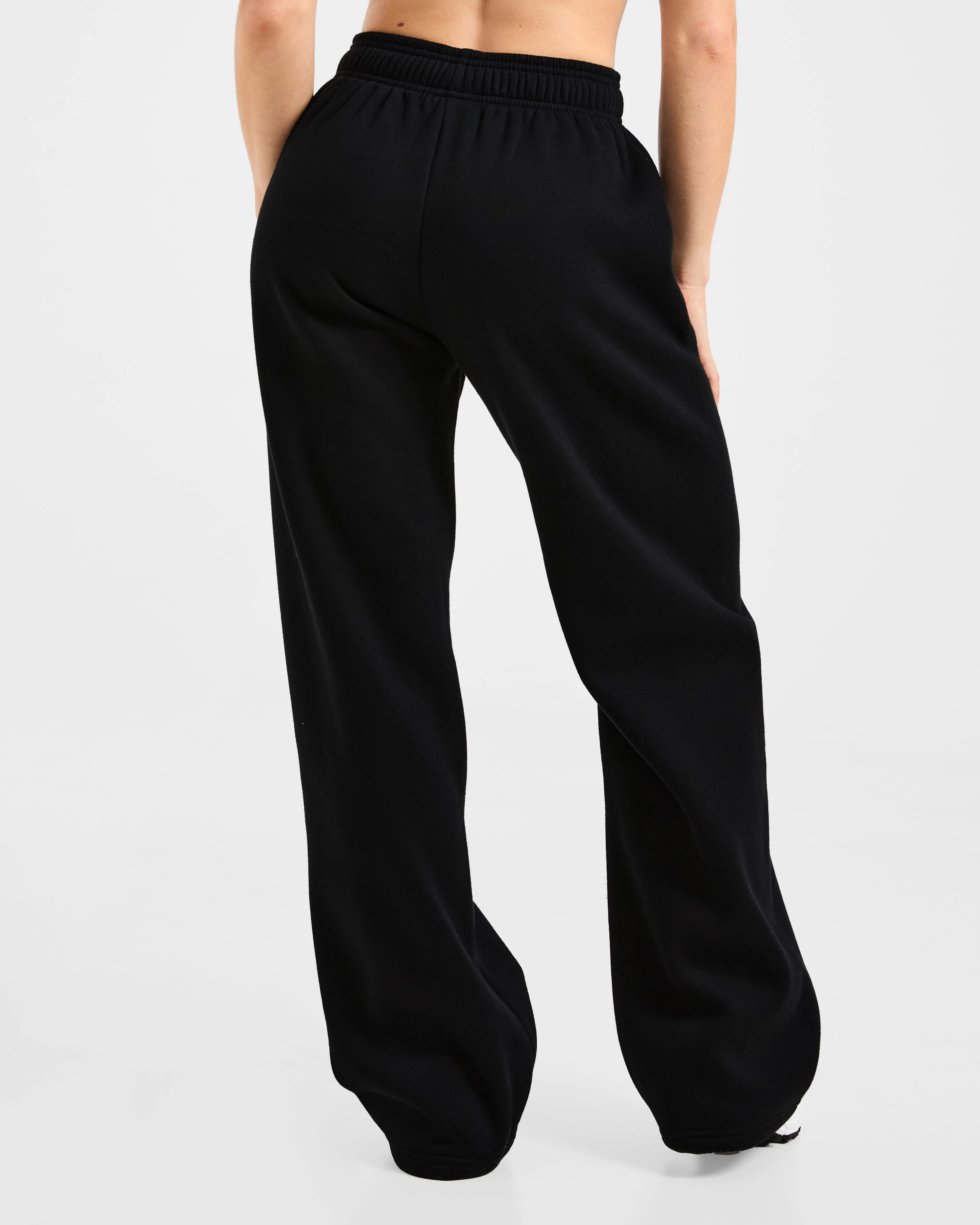 Varsity 2.0 Oversized Straight Leg Joggers - Black - Image 2